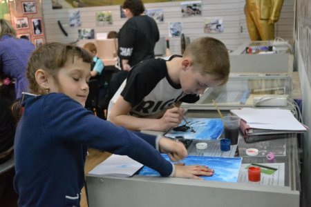 ГУСИ-ЛЕБЕДИ И ОДУВАНЧИКИ ГУСИ-ЛЕБЕДИ И ОДУВАНЧИКИ