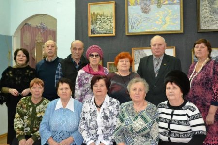 Как здорово, что все мы здесь сегодня собрались! Как здорово, что все мы здесь сегодня собрались!
