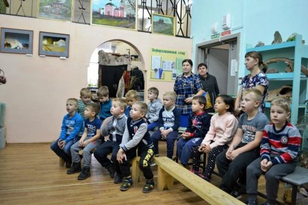 Здесь оставляю я сердца частицу Здесь оставляю я сердца частицу