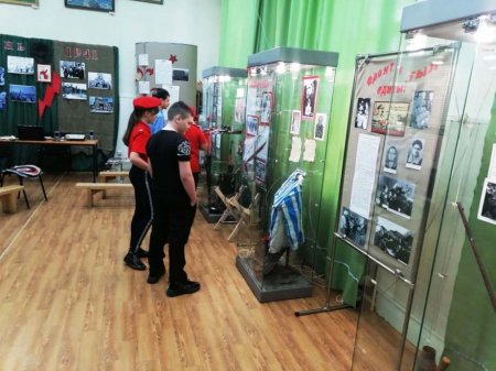 Всё для фронта, всё для победы!