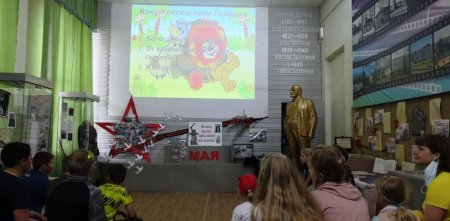 "Веселая карусель" "Веселая карусель"
